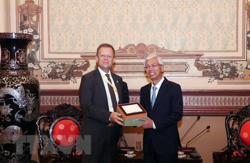 Ho-Chi-Minh-Stadt verstärkt Zusammenarbeit mit Leipzig und Porto - ảnh 1