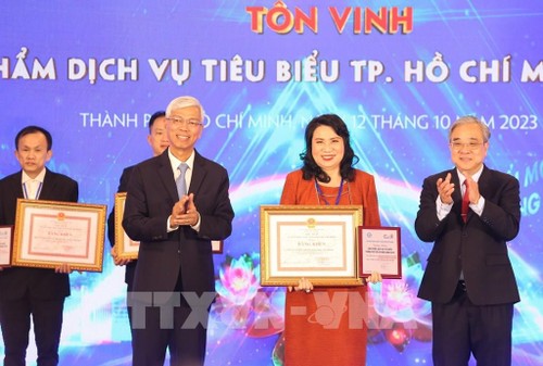 Vietnamesische Unternehmer begleiten die Entwicklung des Landes - ảnh 1