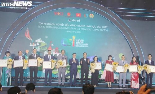 100 nachhaltige Unternehmen Vietnams 2023 gewürdigt - ảnh 1