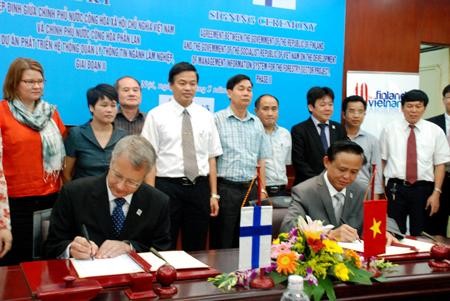 Finlandia memberikan bantuan keuangan Euro 9,7 juta kepada Vietnam untuk mengembangkan kehutanan - ảnh 1