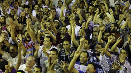 Demonstrasi terus terjadi di Mesir untuk menuntut pengembalian jabatan Presiden Morsi - ảnh 1