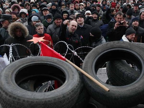Demonstrasi meluas di Ukraina Timur untuk menuntut federalisasi - ảnh 1