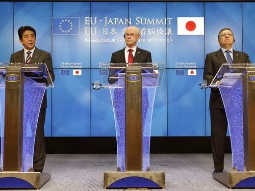 Uni Eropa- Jepang memperkuat kerjasama di banyak bidang - ảnh 1