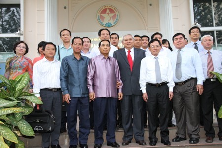 Pimpinan kota Ho Chi Minh menerima delegasi Badan Inspektorat Jenderal Pemerintah Laos - ảnh 1