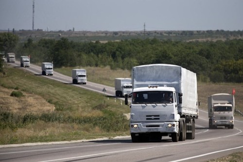 Rusia: Iringan kendaraan bantuan meninggalkan Ukraina dengan kontanier kosong - ảnh 1