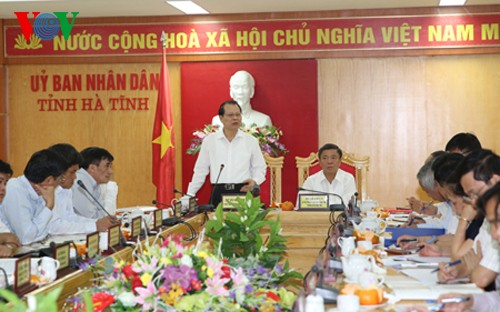 Deputi PM Vietnam, Vu Van Ninh melakukan kunjungan kerja di provinsi Ha Tinh - ảnh 1