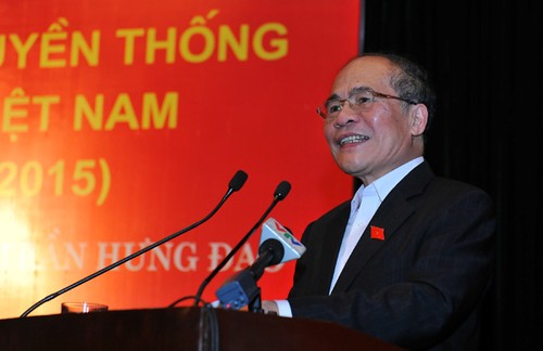  Ketua MN Vietnam, Nguyen Sinh Hung menghadiri Hari Pesta persatuan nasional di kota Hanoi - ảnh 1