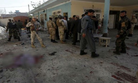 Terjadi serangan bom bunuh diri di Afghanistan sehingga menimbulkan banyak korban - ảnh 1
