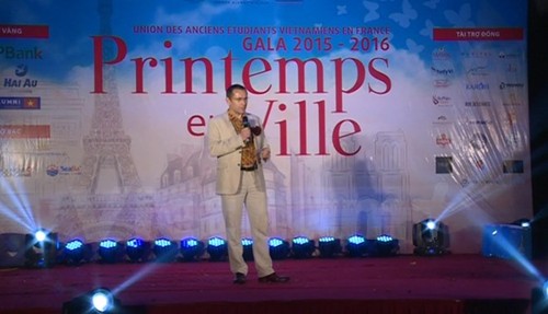 Gala “Printemps en ville”, destinasi bagi para mantan mahasiswa  Vietnam di Perancis - ảnh 1