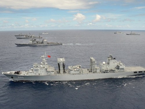 Jepang menyatakan kecemasan tentang masuknya kapal Angkatan Laut Tiongkok di kawasan perbatasan - ảnh 1