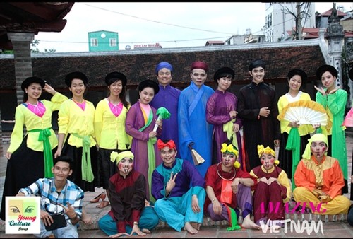 Mencanangkan program berbaur bersama dengan pusaka budaya nonbendawi Vietnam tahun 2016 - ảnh 1