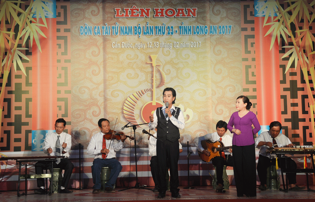 Pembukaan Festival Don Ca Tai Tu daerah Nam Bo - ảnh 1