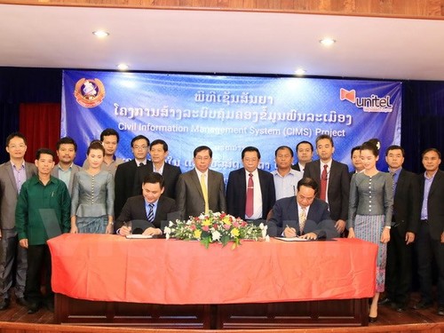 Usaha patungan telekomunikasi Laos-Vietnam membantu Laos membangun sistem manajemen kependudukan - ảnh 1