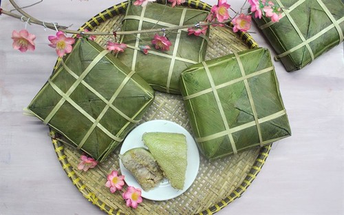 Adat membungkus kue Chung pada Hari Raya Tet dari orang Vietnam - ảnh 2