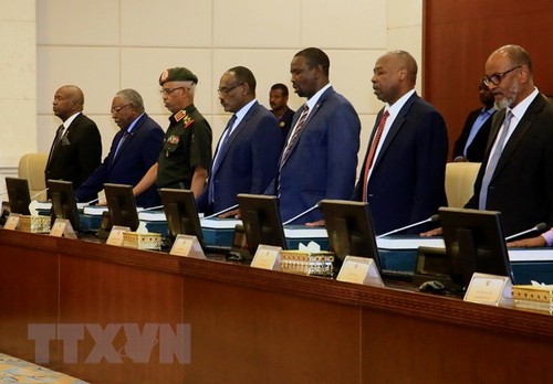Kabinet baru Sudan dilantik - ảnh 1