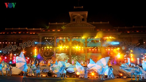 Acara pembukaan Festival Laut Nha Trang-Khanh Hoa tahun 2019 - ảnh 1