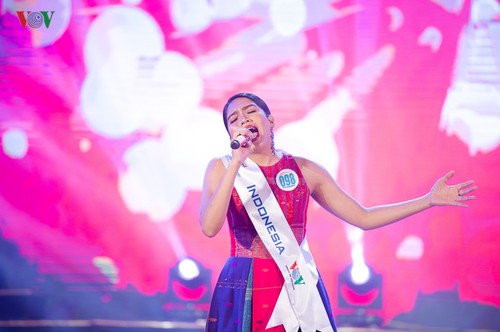 Perjalanan para kontestan Indonesia di Kontes ke-2 “Suara Nyanyian ASEAN+3” tahun 2019 - ảnh 3