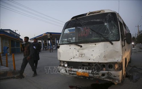 Ledakan besar di Ibukota Afghanistan mengakibatkan puluhan orang yang menderita luka-luka - ảnh 1