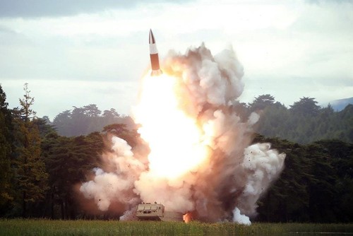 Republik Korea merasa khawatir akan peluncuran-peluncuran rudal terkini RDRK - ảnh 1