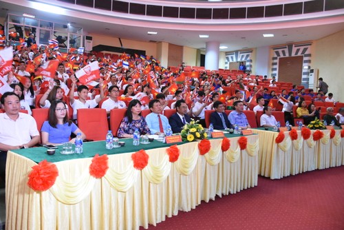 Diaspora muda Vietnam di kalangan ASEAN dengan kecintaan terhadap bahasa Vietnam - ảnh 1