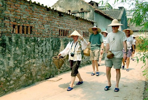 Para petani Provinsi Ha Giang melakukan usaha  wisata komunitas - ảnh 1