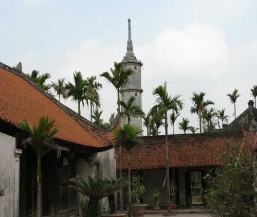 Pagoda But Thap - Karya luar biasa tentang arsitektur dan ukiran - ảnh 1