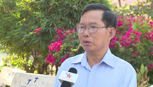 SMA Persahabatan Laos-Vietnam: Tempat memasang sayap impian - ảnh 1