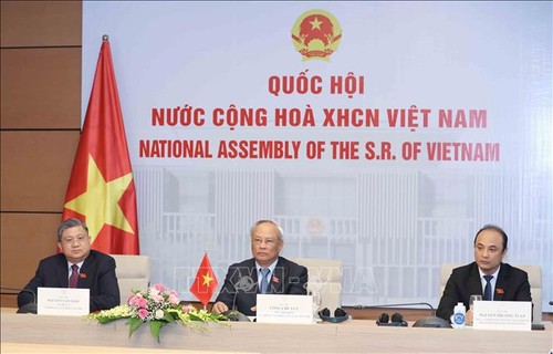 Vietnam Berkomitmen Bersedia Memperluas Kerja Sama yang Intensif dan Ekstensif dengan Kazakhstan - ảnh 1