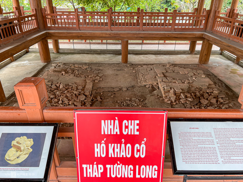 Pagoda Tuong Long – Situs Peninggalan Sejarah Budaya  yang Berusia Seribu Tahun - ảnh 2
