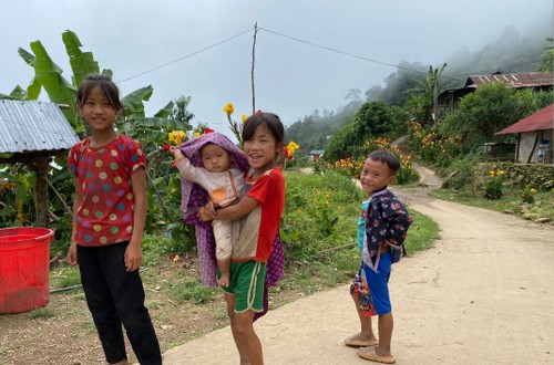 Menjamin Kebebasan Berkepercayaan dan Beragama Bagi Masyarakat di Kabupaten Muong Te, Provinsi Lai Chau - ảnh 1