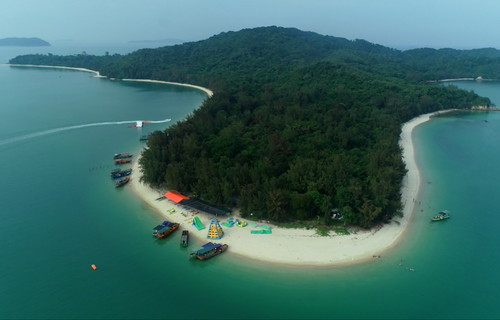 Provinsi Quang Ninh Memperbaharui Produk Wisata untuk Menarik Kedatangan Wisatawan - ảnh 1