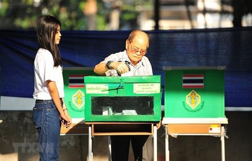 Pemilu Thailand: Lebih dari 2,3 Juta Pemilih Berikan Suara Lebih Awal - ảnh 1