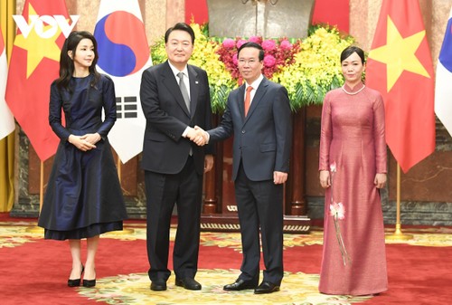  Resepsi Khidmat untuk Presiden Republik Korea dan Istri - ảnh 1