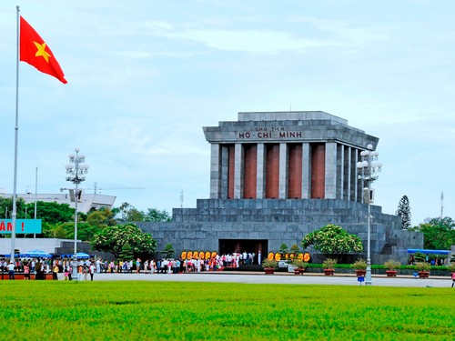 Memperkenalkan Mausoleum Presiden Ho Chi Minh - ảnh 1