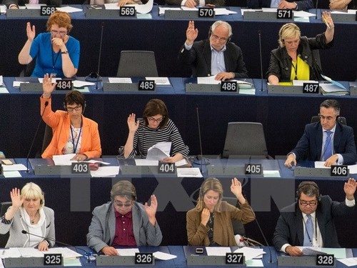 European Parliament ratifies Cuba-EU agreement - ảnh 1