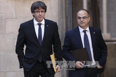 Spain’s constitutional court rejects Catalan referendum law - ảnh 1