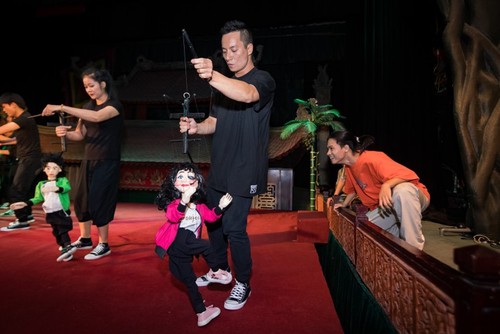 Puppeteers breathe new life into puppetry art - ảnh 6