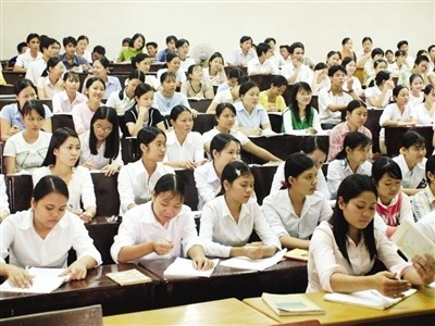 Вьетнамские депутаты обсудили законопроекты об образовании и профсоюзах - ảnh 2