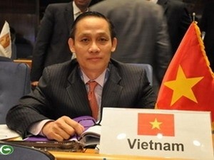 Вьетнам всегда ставит человека в центр своей политики - ảnh 1