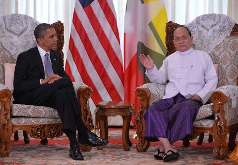 Президент США продолжает турне по странам Юго-Восточной Азии - ảnh 1