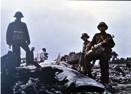 Празднование 40-летия Победы в битве над Ханоем - «Диенбиенфу в воздухе» - ảnh 1