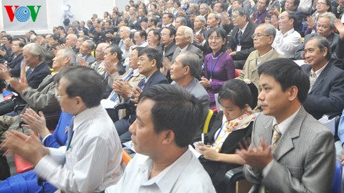 Президент Чыонг Тан Шанг провел беседу со студентами города Дананга - ảnh 2