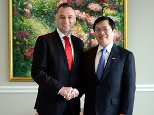Активизация сотрудничества между Вьетнамом и Австралией в сферах торговли и энергетики - ảnh 1