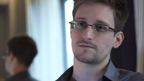 Москва не получала запроса о выдаче Сноудена - ảnh 1