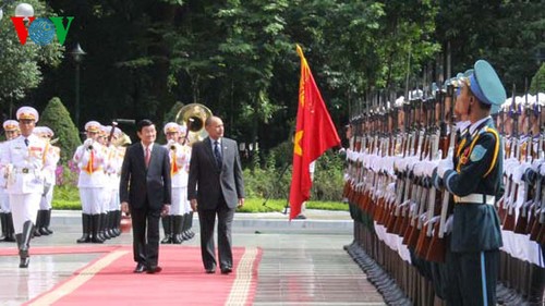 Генерал-губернатор Новой Зеландии успешно завершил визит во Вьетнам - ảnh 1
