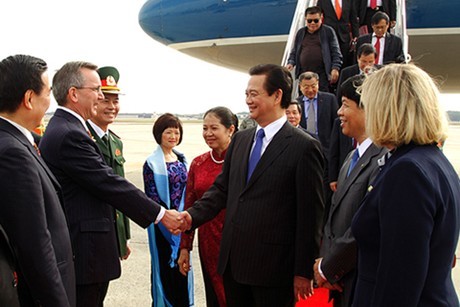 Премьер-министр Вьетнама Нгуен Тан Зунг прибыл в Вашингтон - ảnh 1