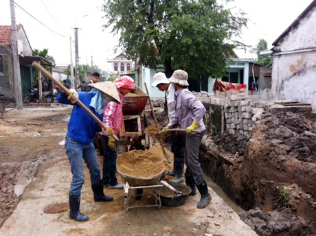 Жители общины Куангтхинь отдают часть своей земли для строительства новой деревни - ảnh 3