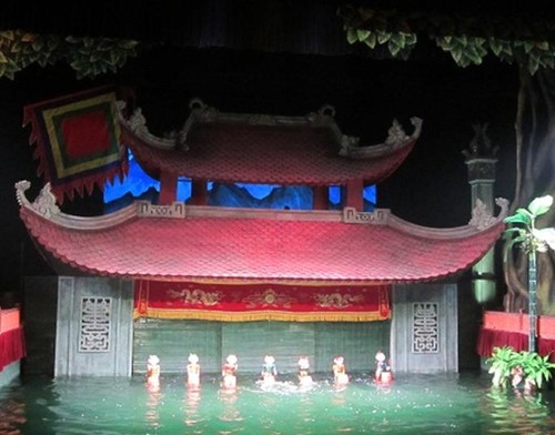 Театр кукол на воде «Тханглонг» установил рекорд Азии - ảnh 3