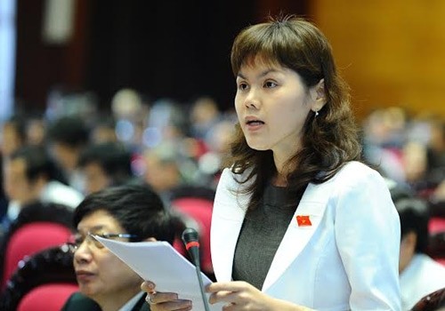 Вьетнамские депутаты рассматривают исправленный Закон о браке и семье - ảnh 2