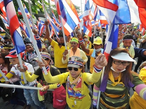 В Таиланде: демонстранты проникли в Дом правительства - ảnh 1